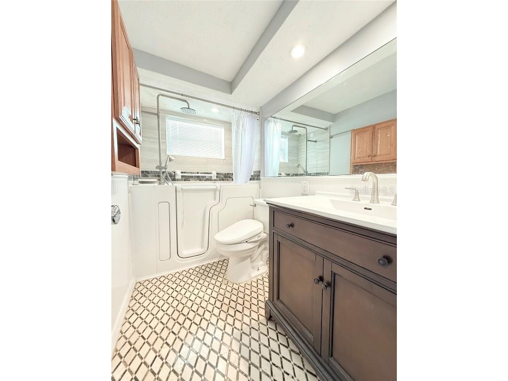 9850 Richwood Lane Port Richey FL 34668 W7874799 image7