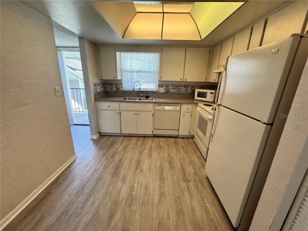 9851 113th Street N #207 Seminole FL 33778 TB8448838 image3