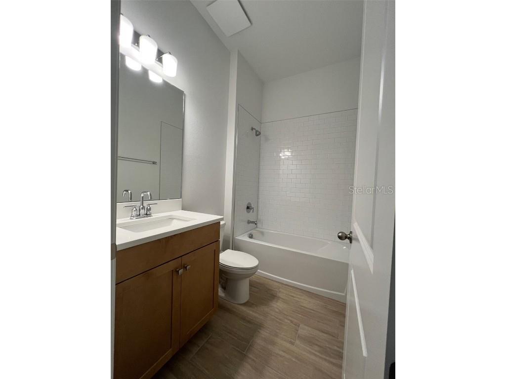 9851 Gobat Aly Orlando FL 32827 O6366076 image12