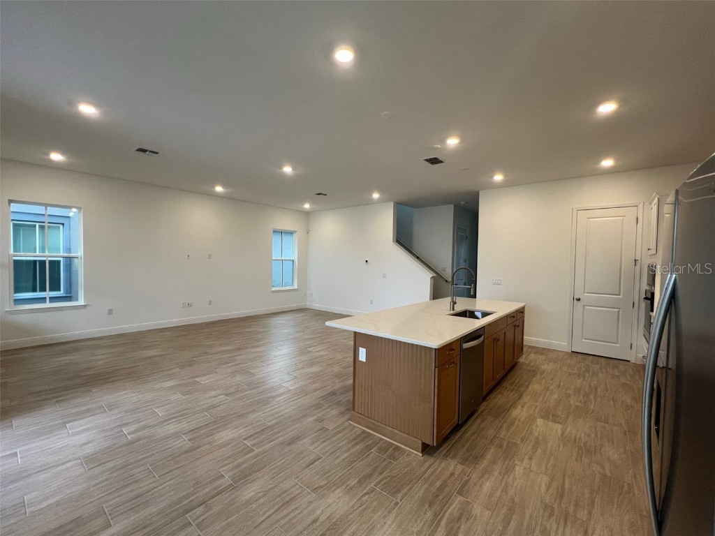 9851 Gobat Aly Orlando FL 32827 O6366076 image3