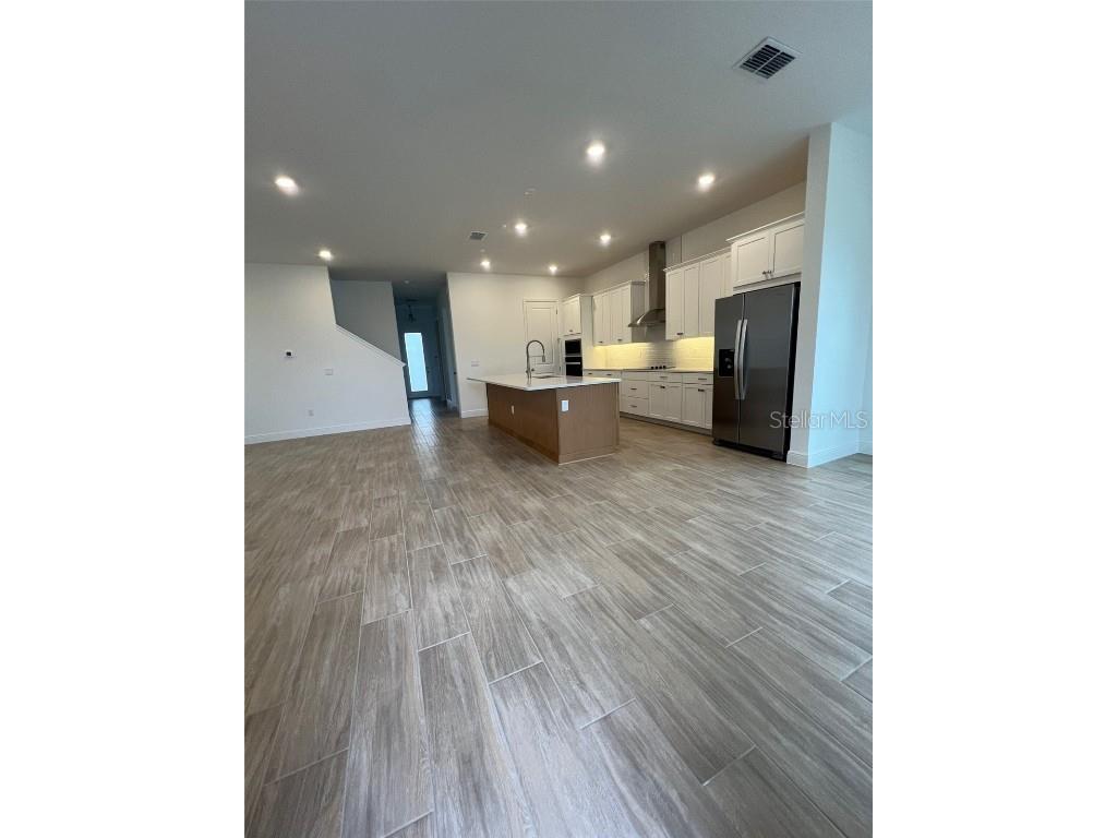 9851 Gobat Aly Orlando FL 32827 O6366076 image7