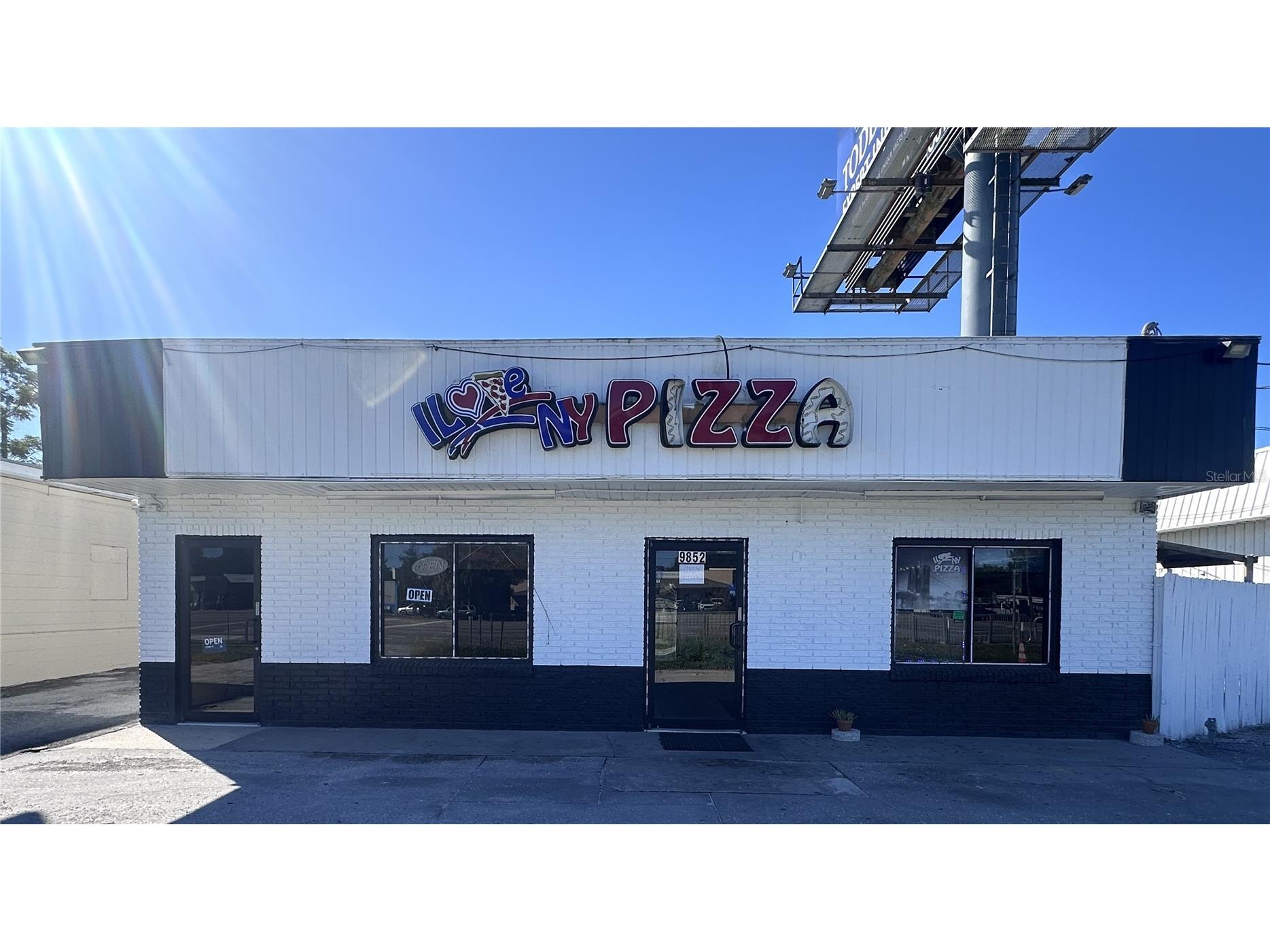 9852 E Colonial Drive Orlando FL 32817 O6358297 image1