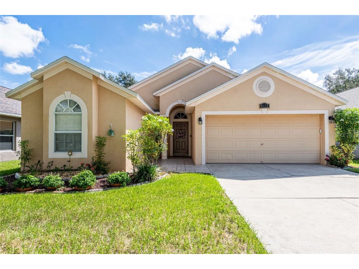 9852 Laurel Ledge Drive Riverview FL 33569 TB8425104 image1