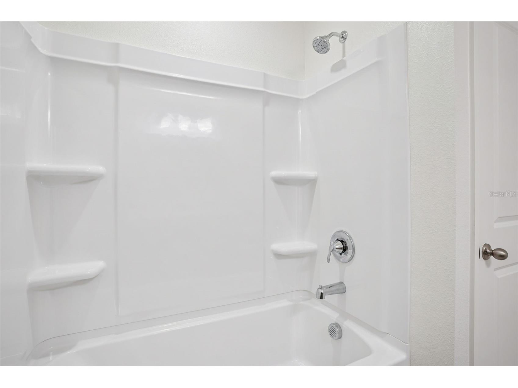 9855 Orion Loop Leesburg FL 34788 O6407831 image11