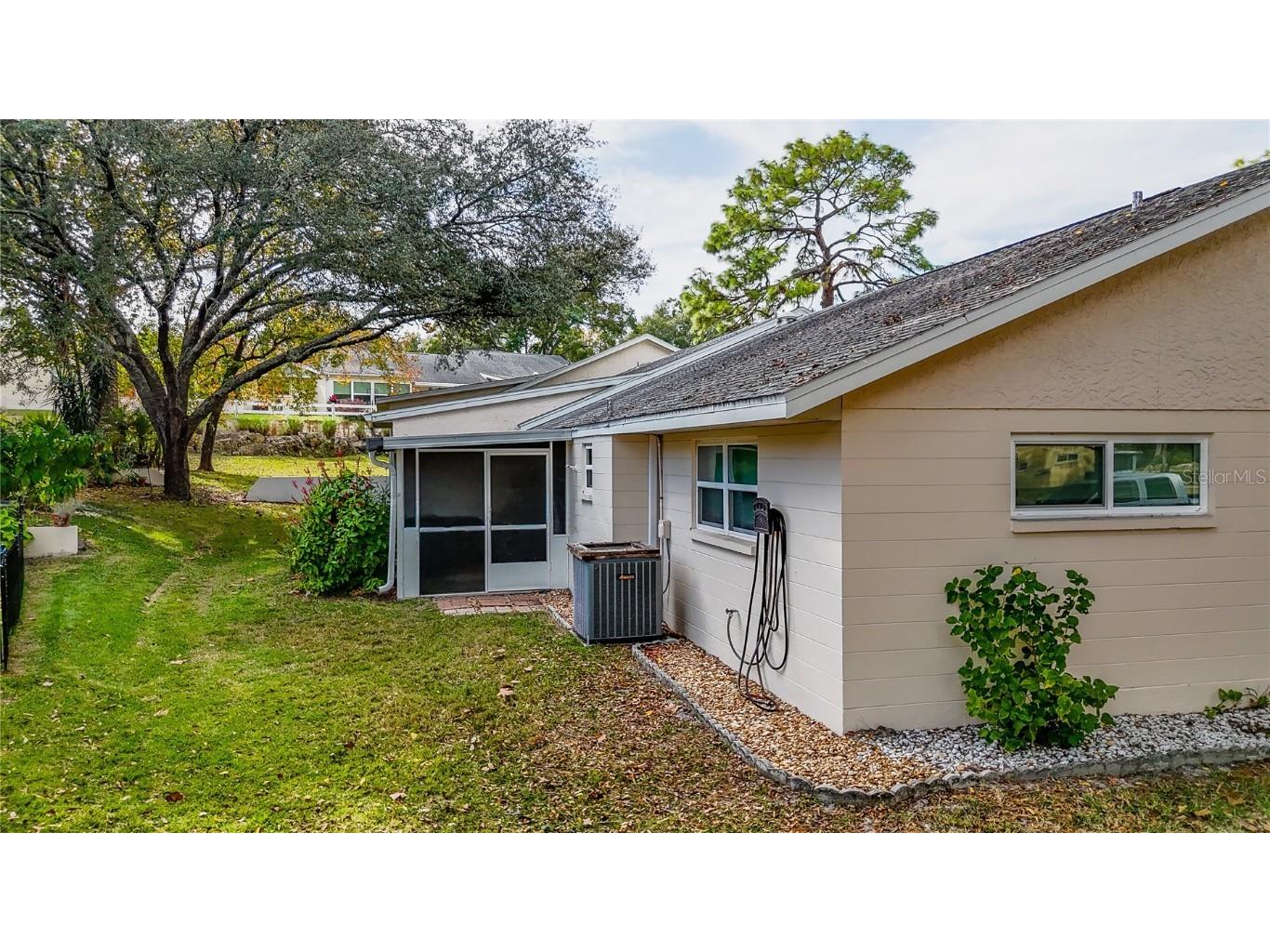 9855 SW 85th Terrace Road #A Ocala FL 34481 OM714152 image4