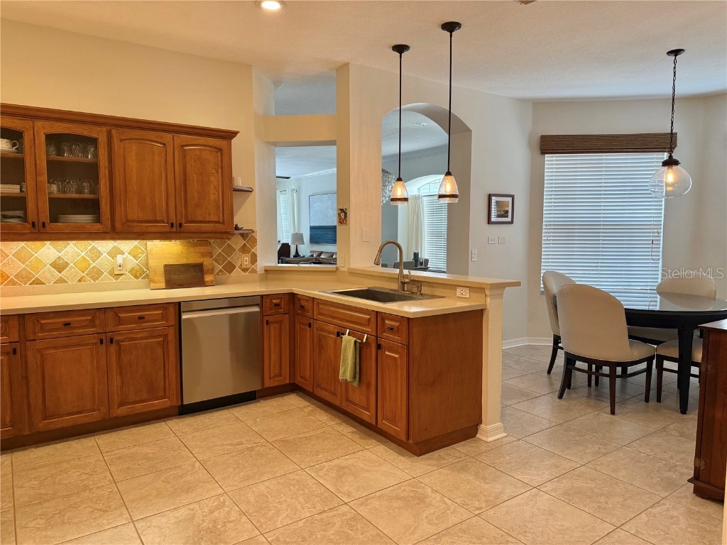 9856 Gingerwood Drive Tampa FL 33626 A4676945 image8