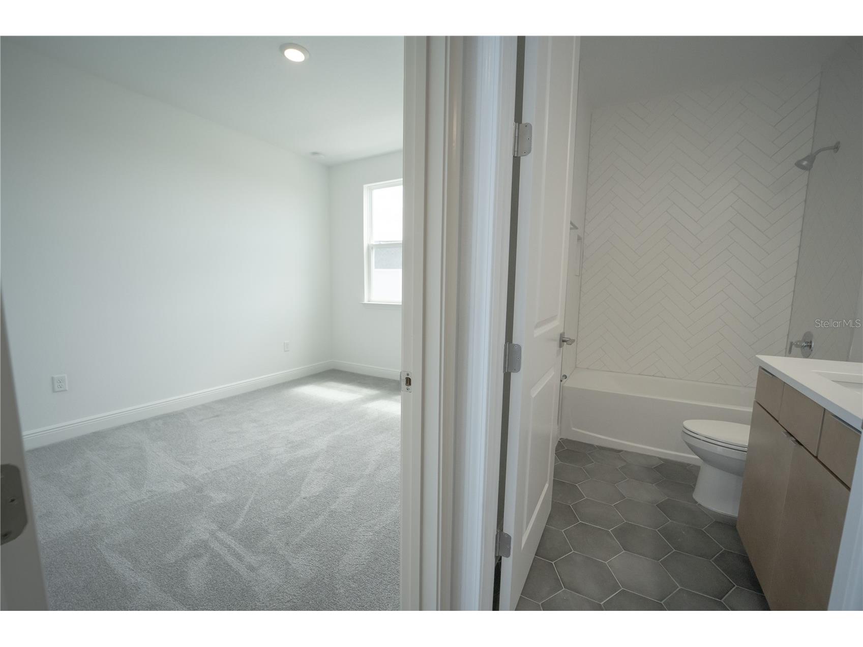 9856 Sharpless Alley Orlando FL 32827 O6395993 image12