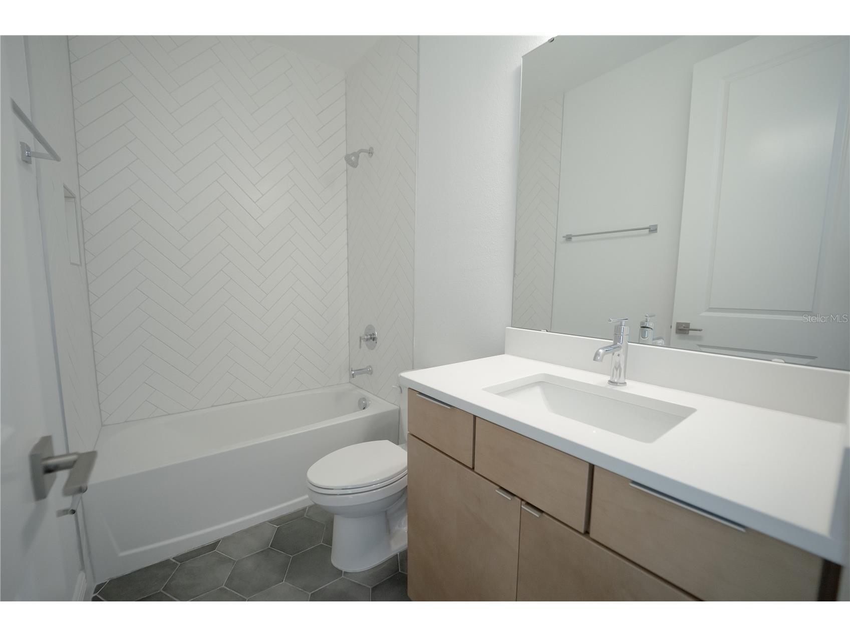 9856 Sharpless Alley Orlando FL 32827 O6395993 image14