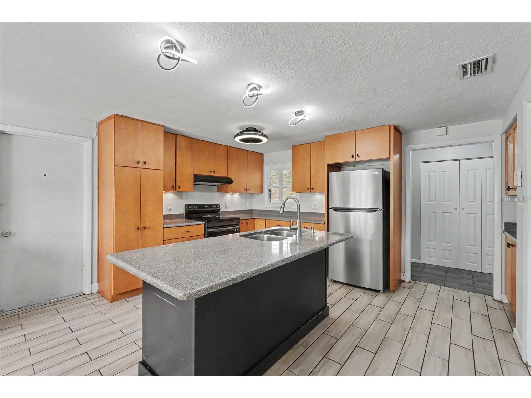 986 Lexington Drive Dunedin FL 34698 TB8516995 image5