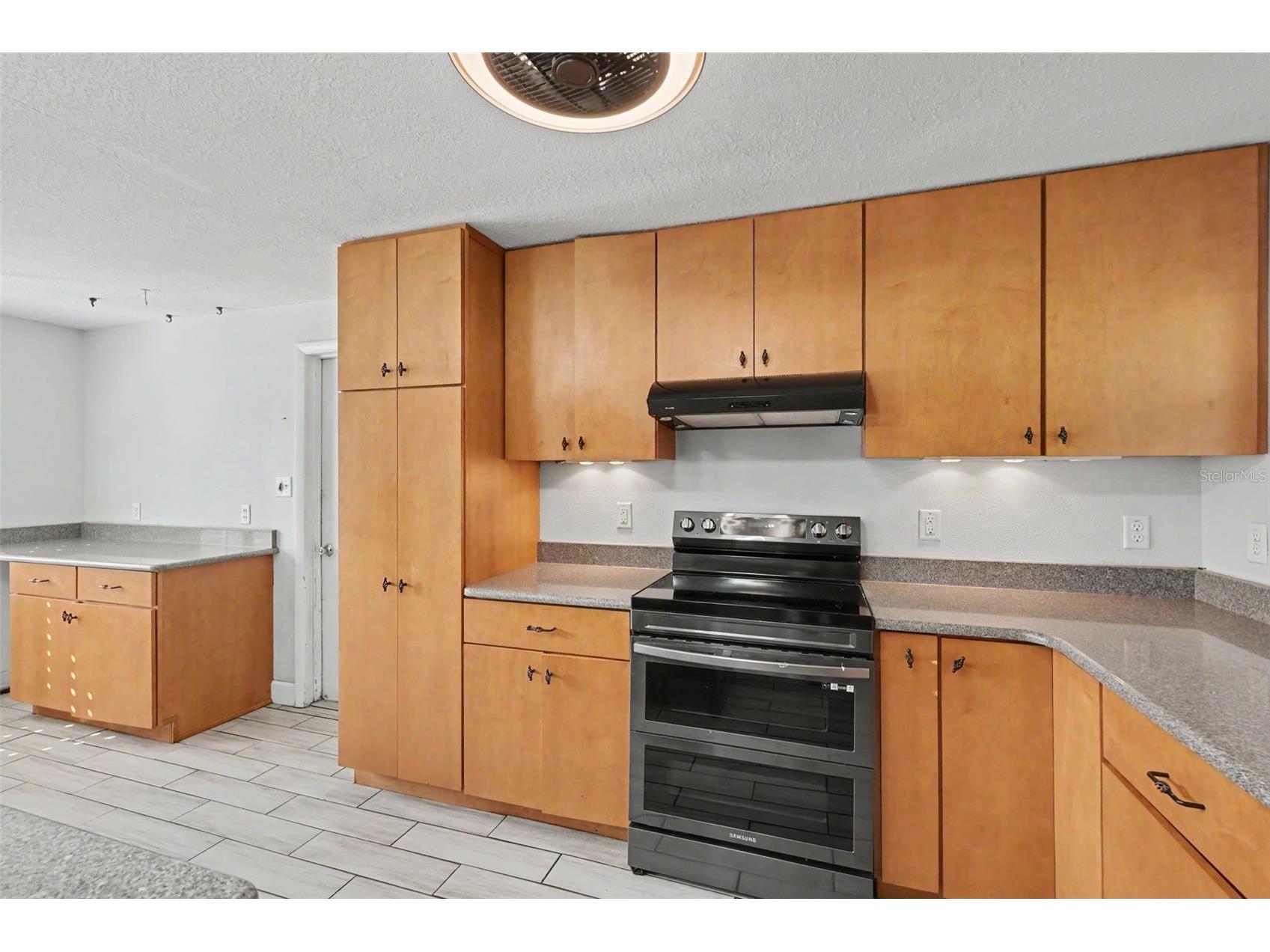 986 Lexington Drive Dunedin FL 34698 TB8516995 image8