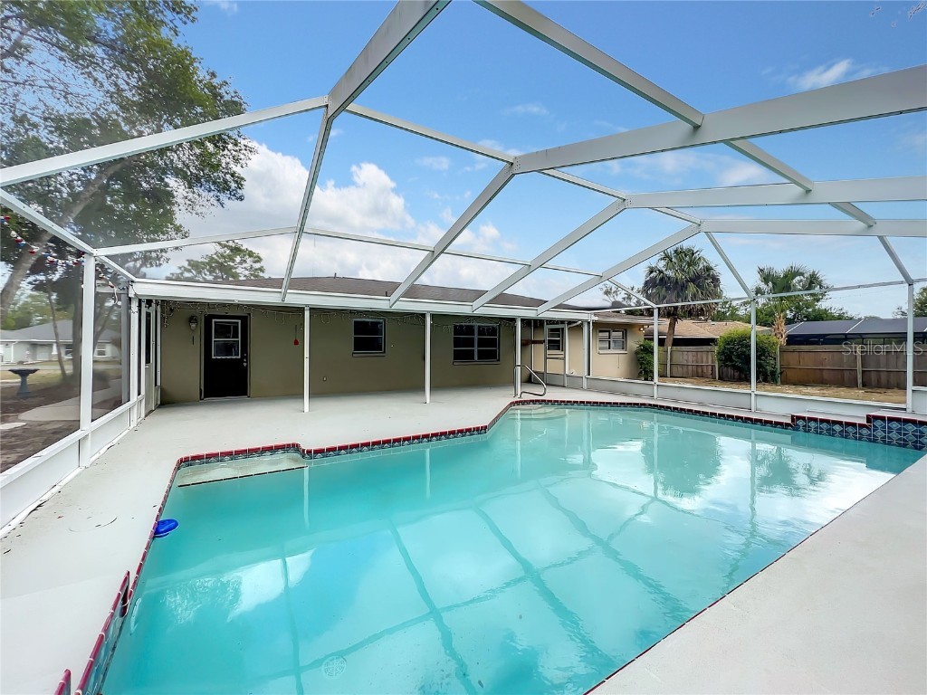 986 N Lyle Avenue Crystal River FL 34429 U8197932 image1