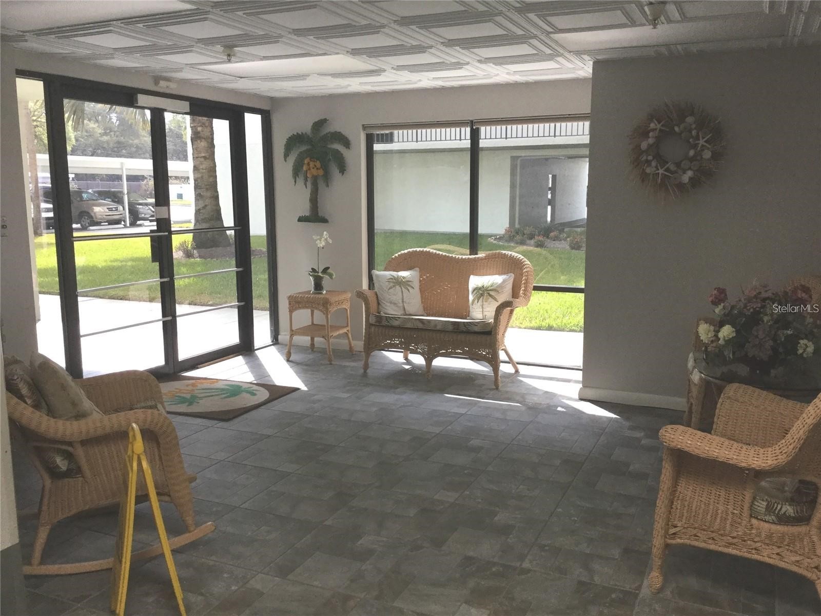 9860 62nd Terrace N #1014 Saint Petersburg FL 33708 TB8459048 image10