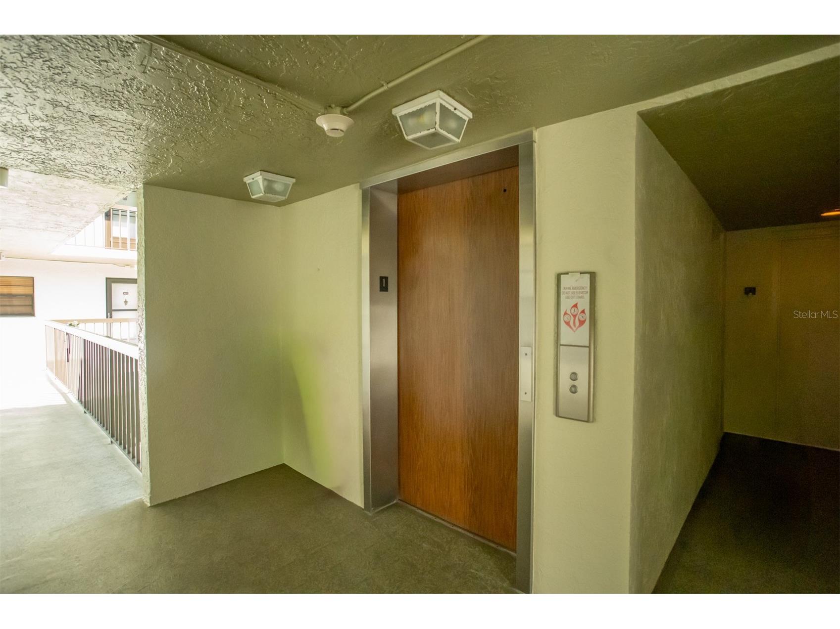 9860 62nd Terrace N #1014 Saint Petersburg FL 33708 TB8459048 image43