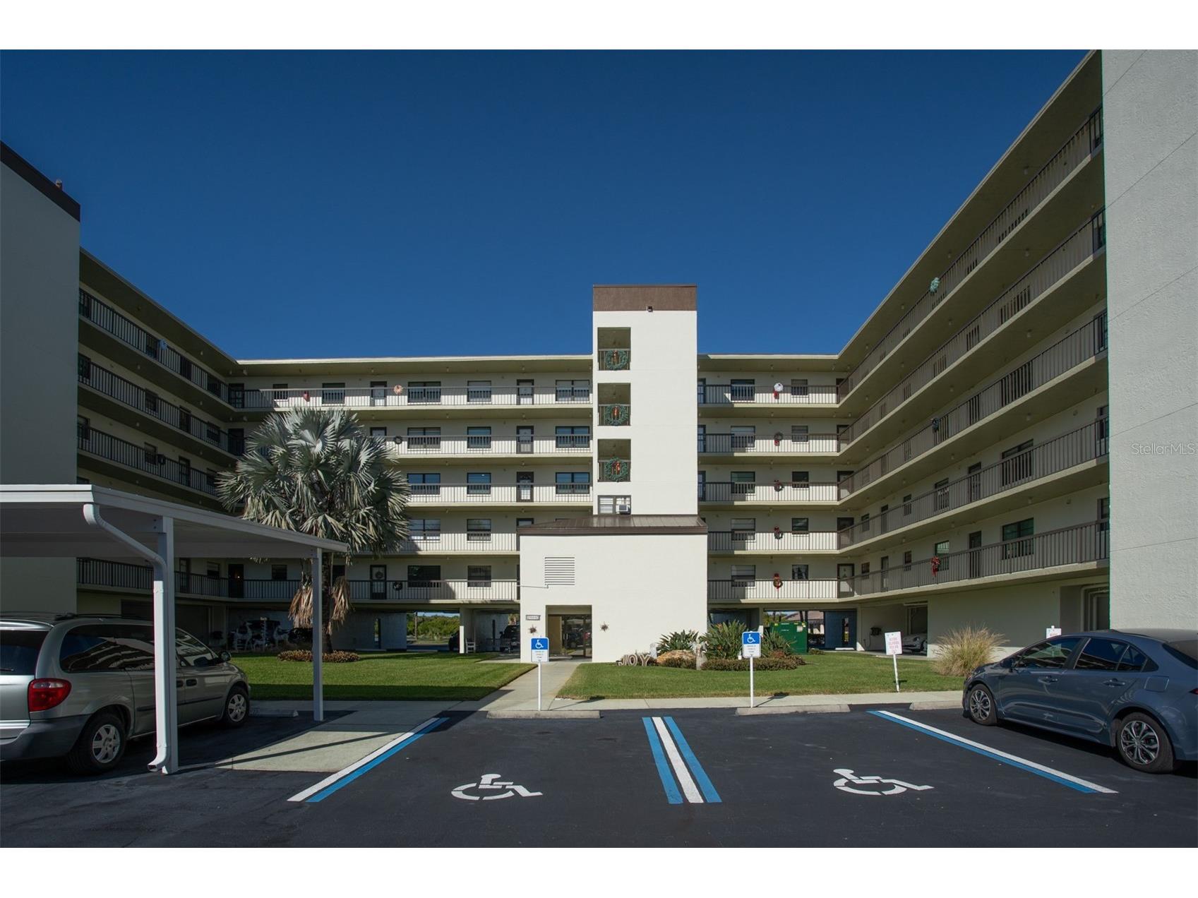 9860 62nd Terrace N #1014 Saint Petersburg FL 33708 TB8459048 image6