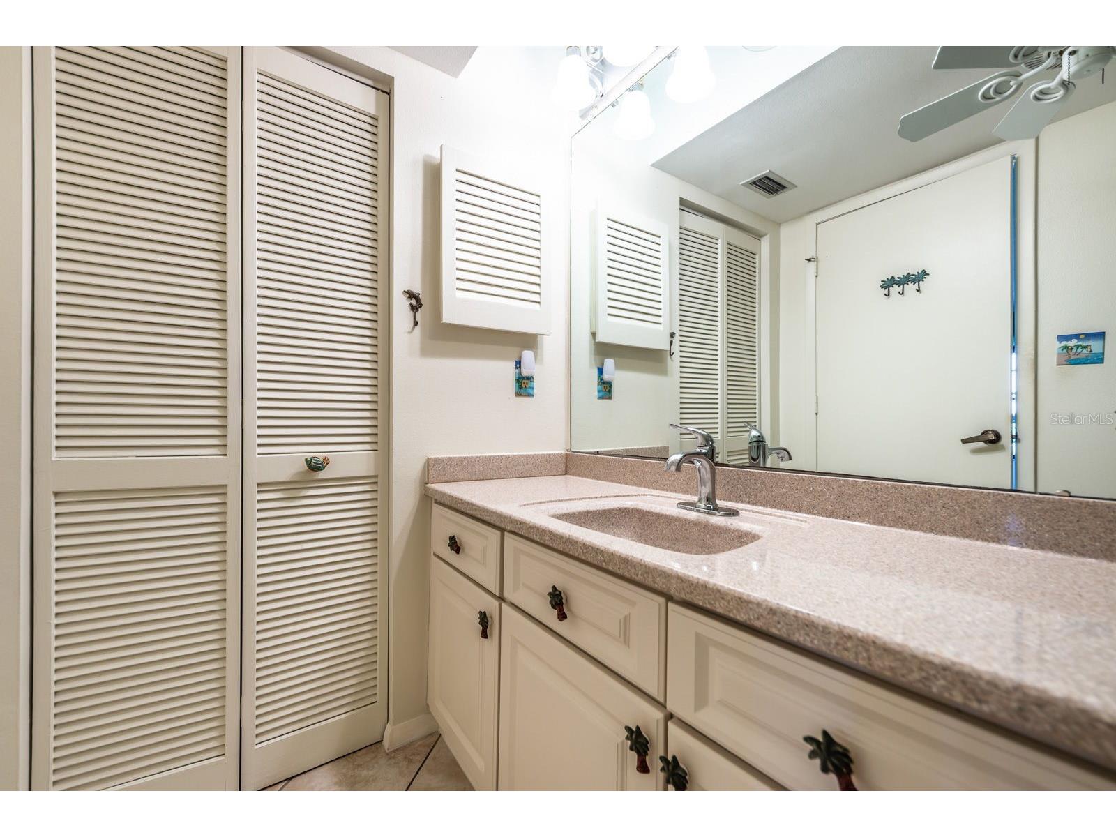 9860 62nd Terrace N #1025 Saint Petersburg FL 33708 TB8491615 image30
