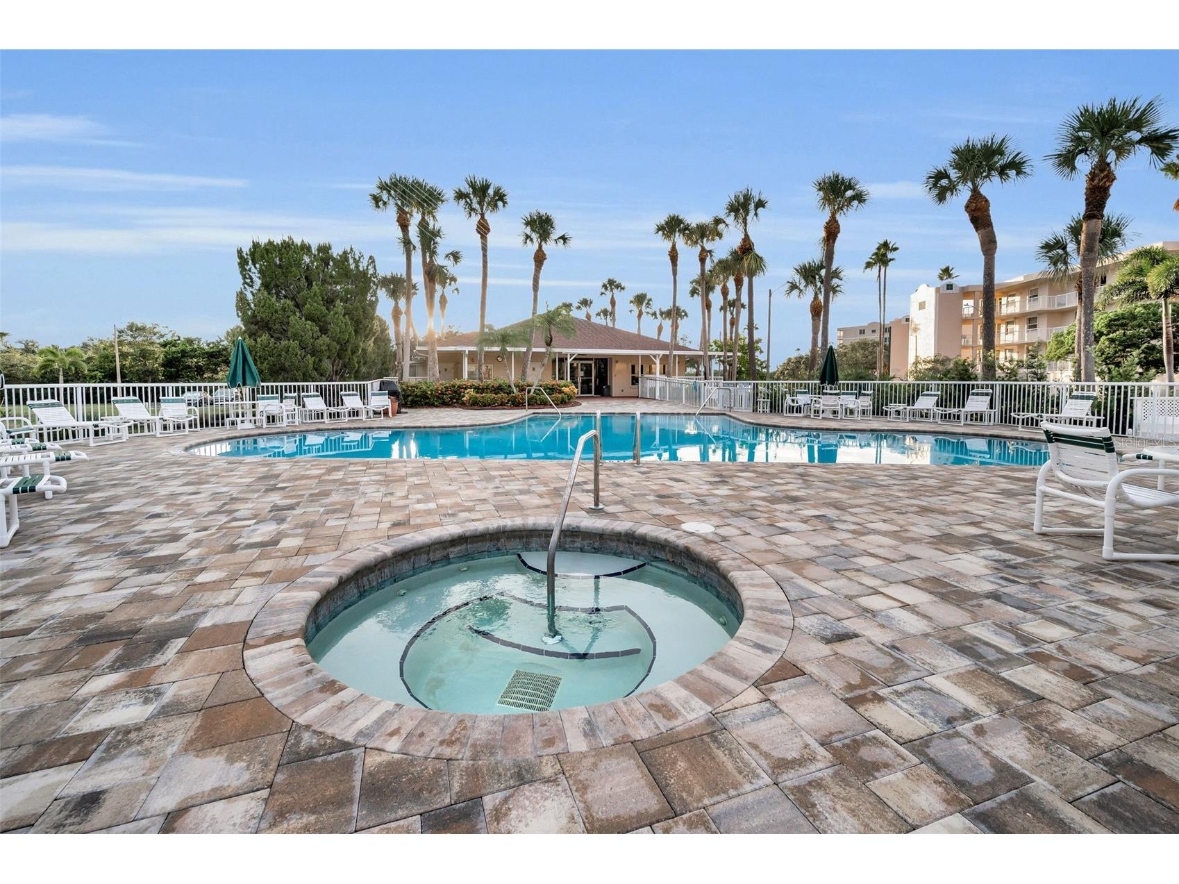 9860 62nd Terrace N #1025 Saint Petersburg FL 33708 TB8491615 image50