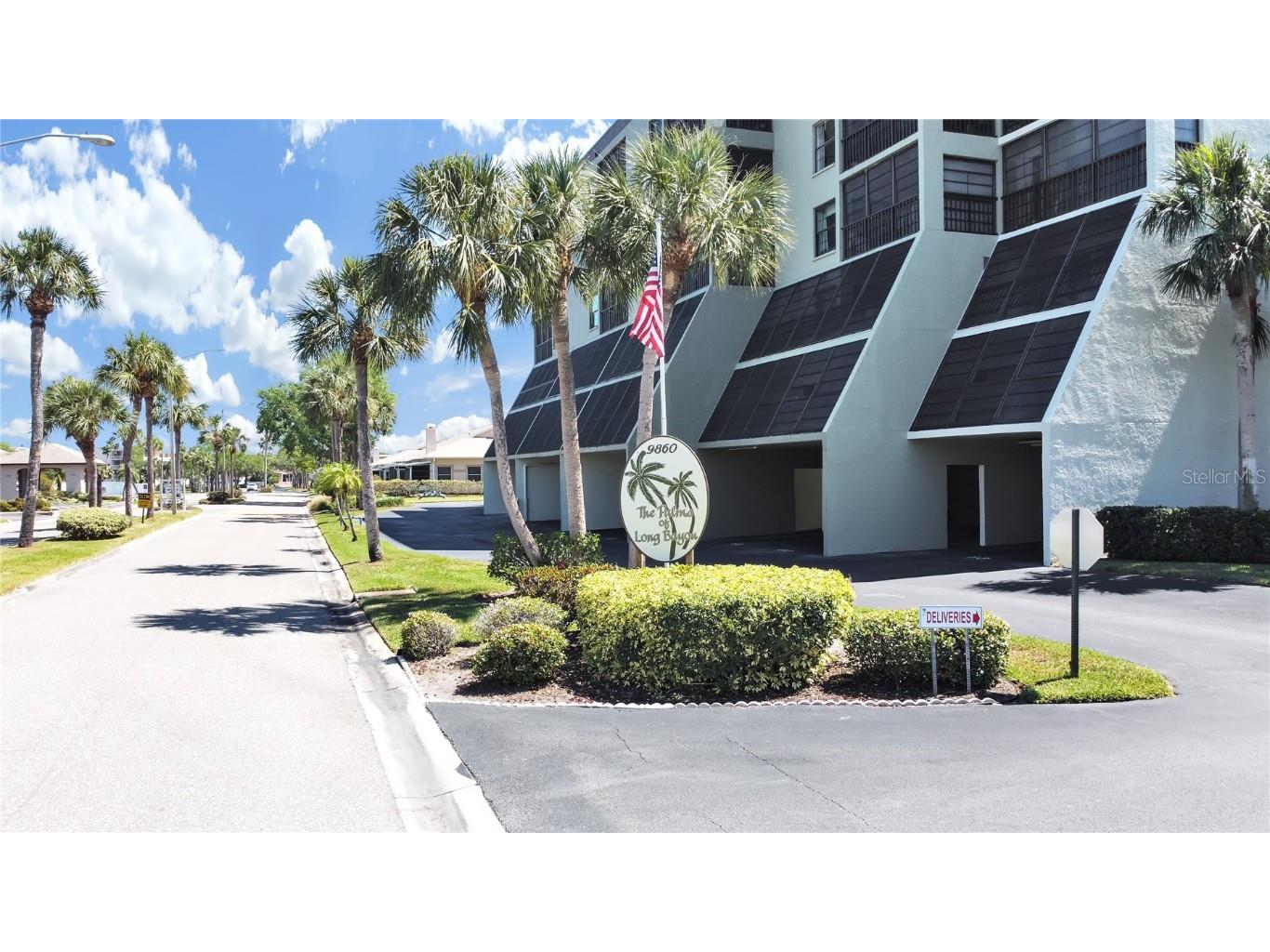 9860 62nd Terrace N #1035 Saint Petersburg FL 33708 U8210544 image1