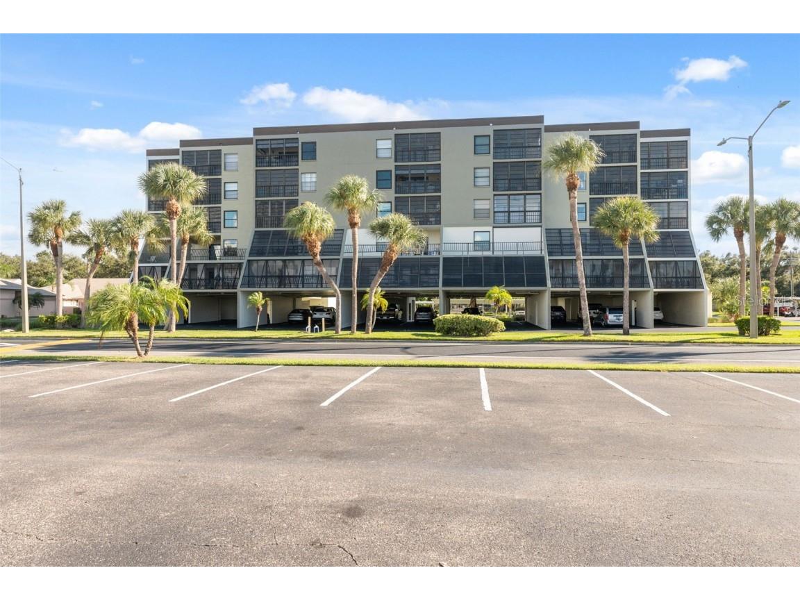 9860 62nd Terrace N #1036 Saint Petersburg FL 33708 - LONG BAYOU TB8432185 image3