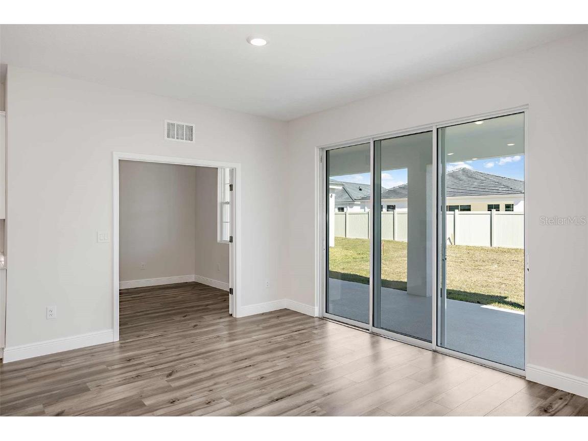 9862 Surrey Rose Drive San Antonio FL 33576 TB8457371 image10