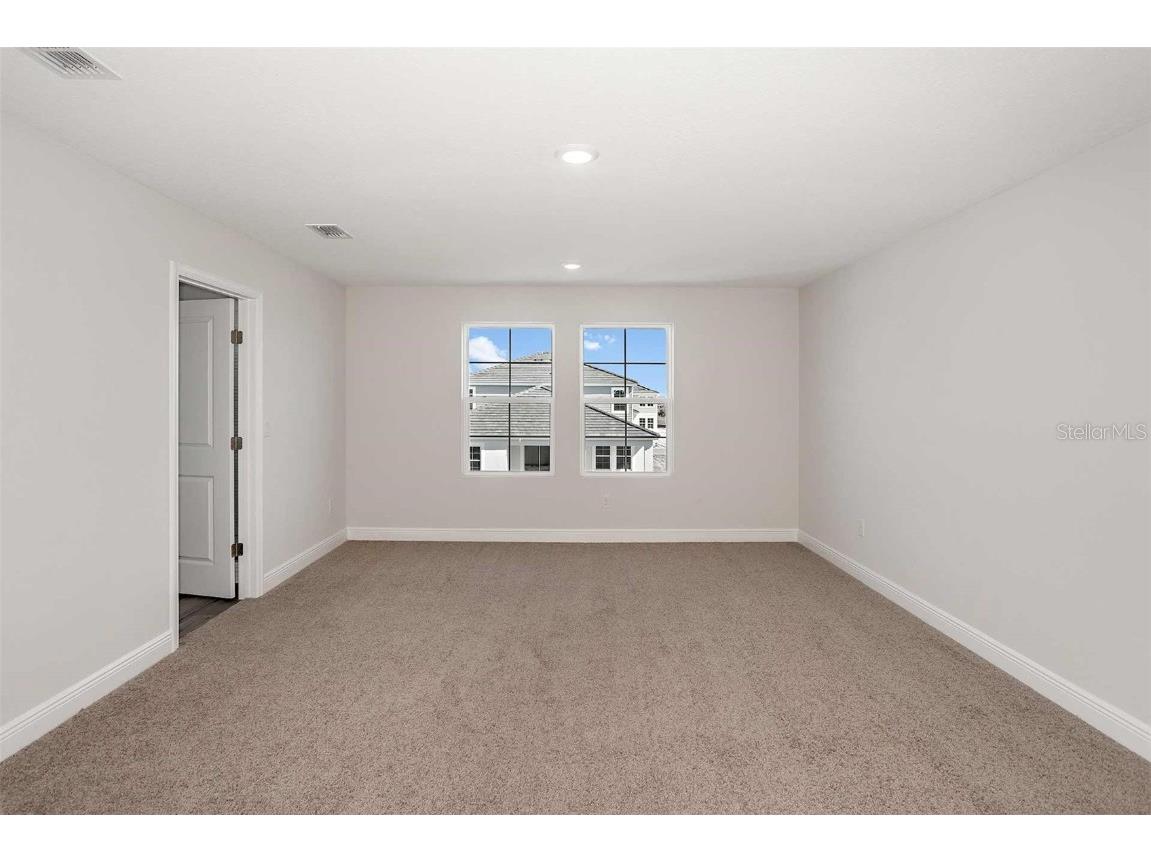 9862 Surrey Rose Drive San Antonio FL 33576 TB8457371 image18