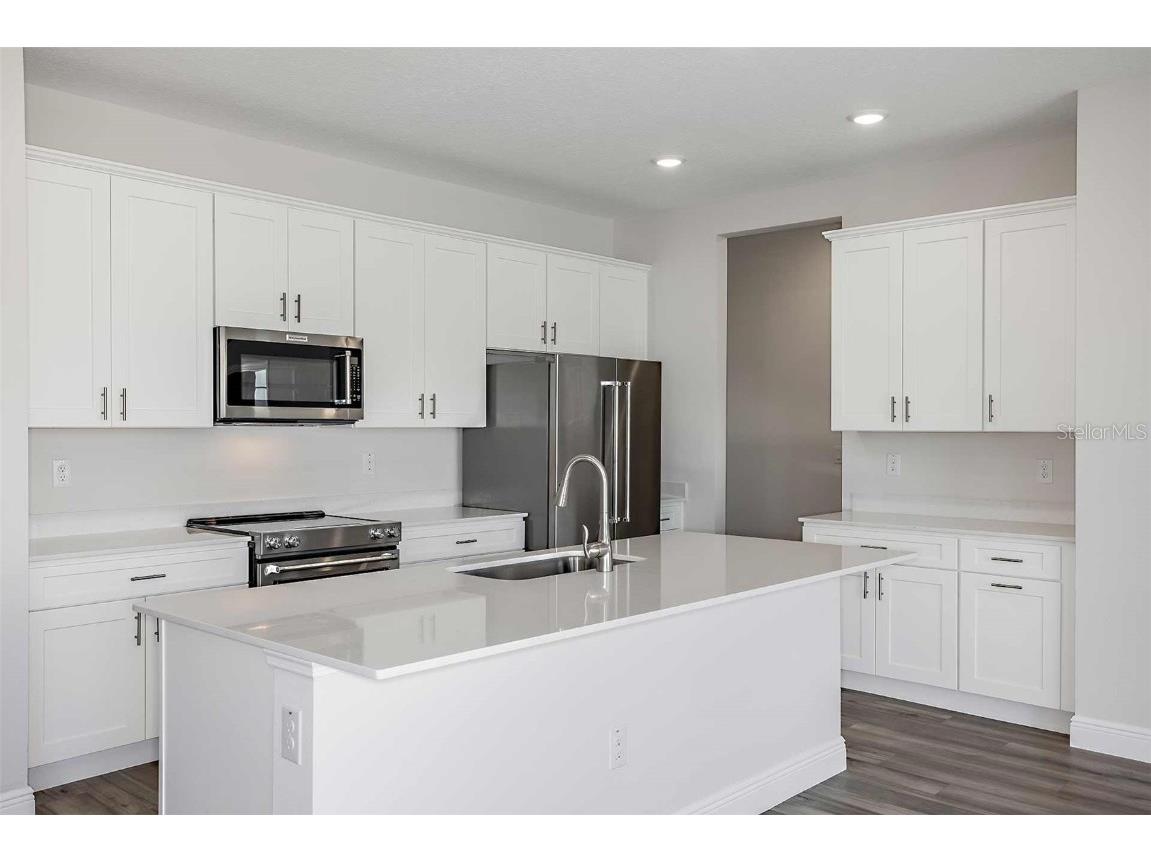 9862 Surrey Rose Drive San Antonio FL 33576 TB8457371 image3