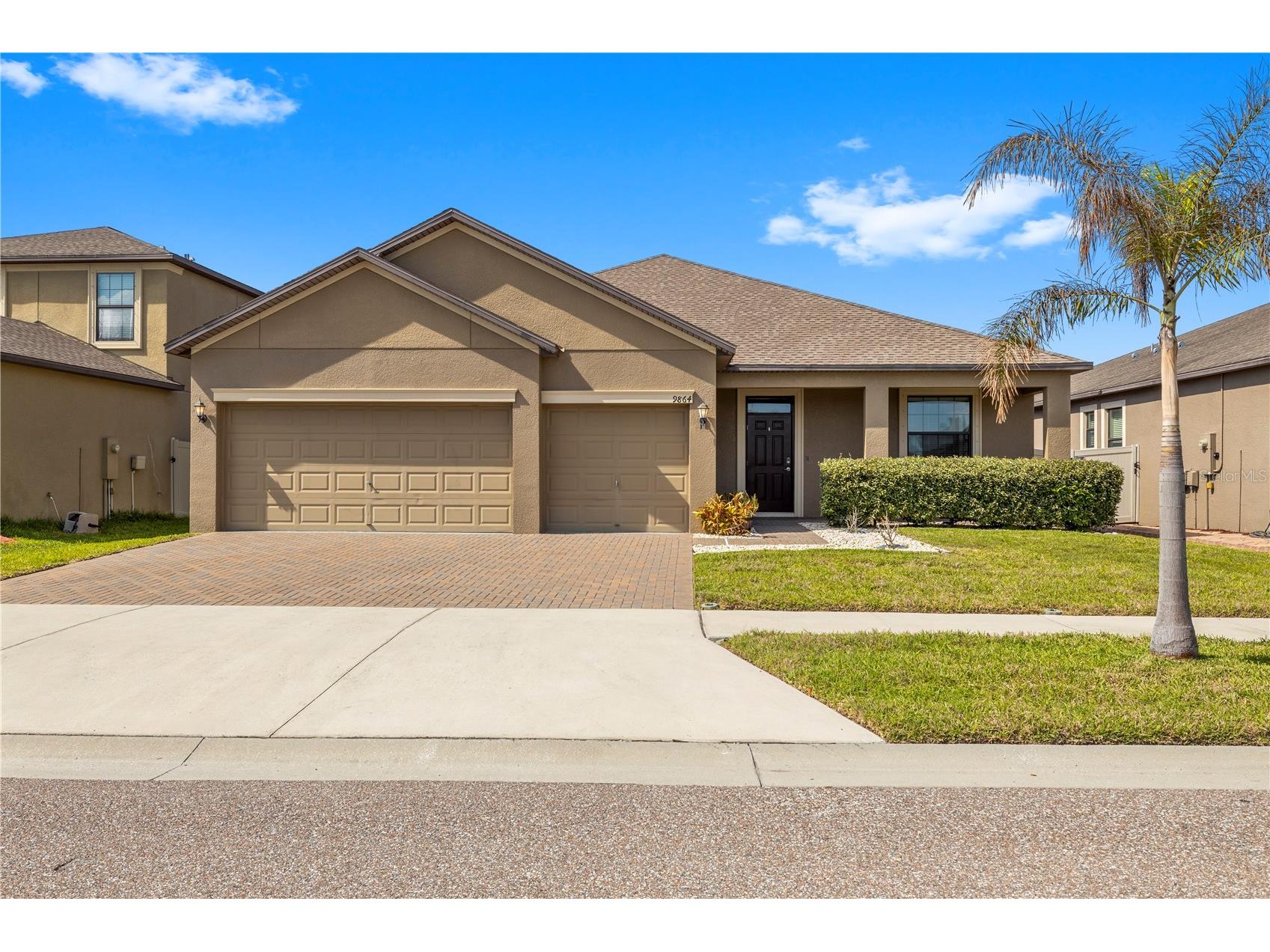 9864 Smarty Jones Drive Ruskin FL 33573 TB8492177 image1