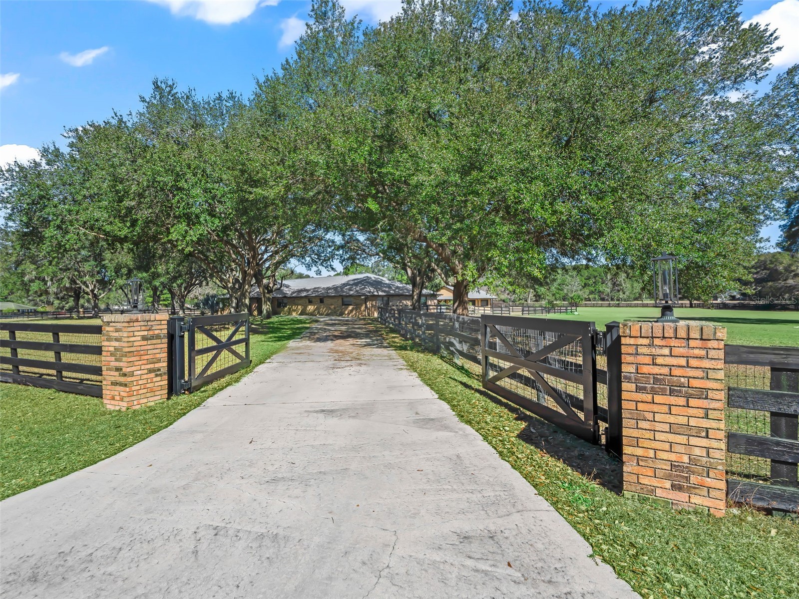 9865 SW 74th Avenue Ocala FL 34476 OM717866 image2