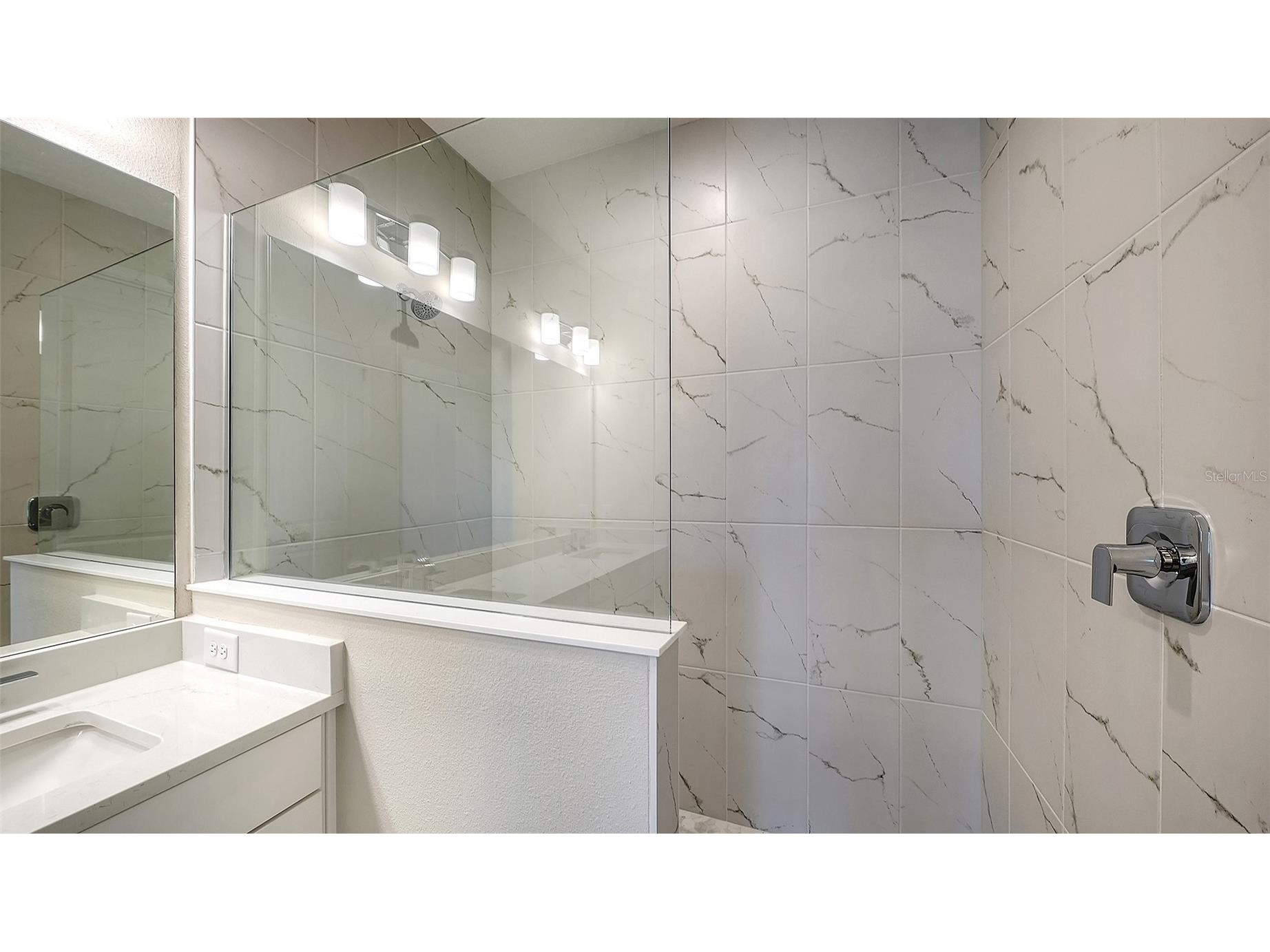 9866 Crystal Isles Circle Sarasota FL 34241 A4697094 image22