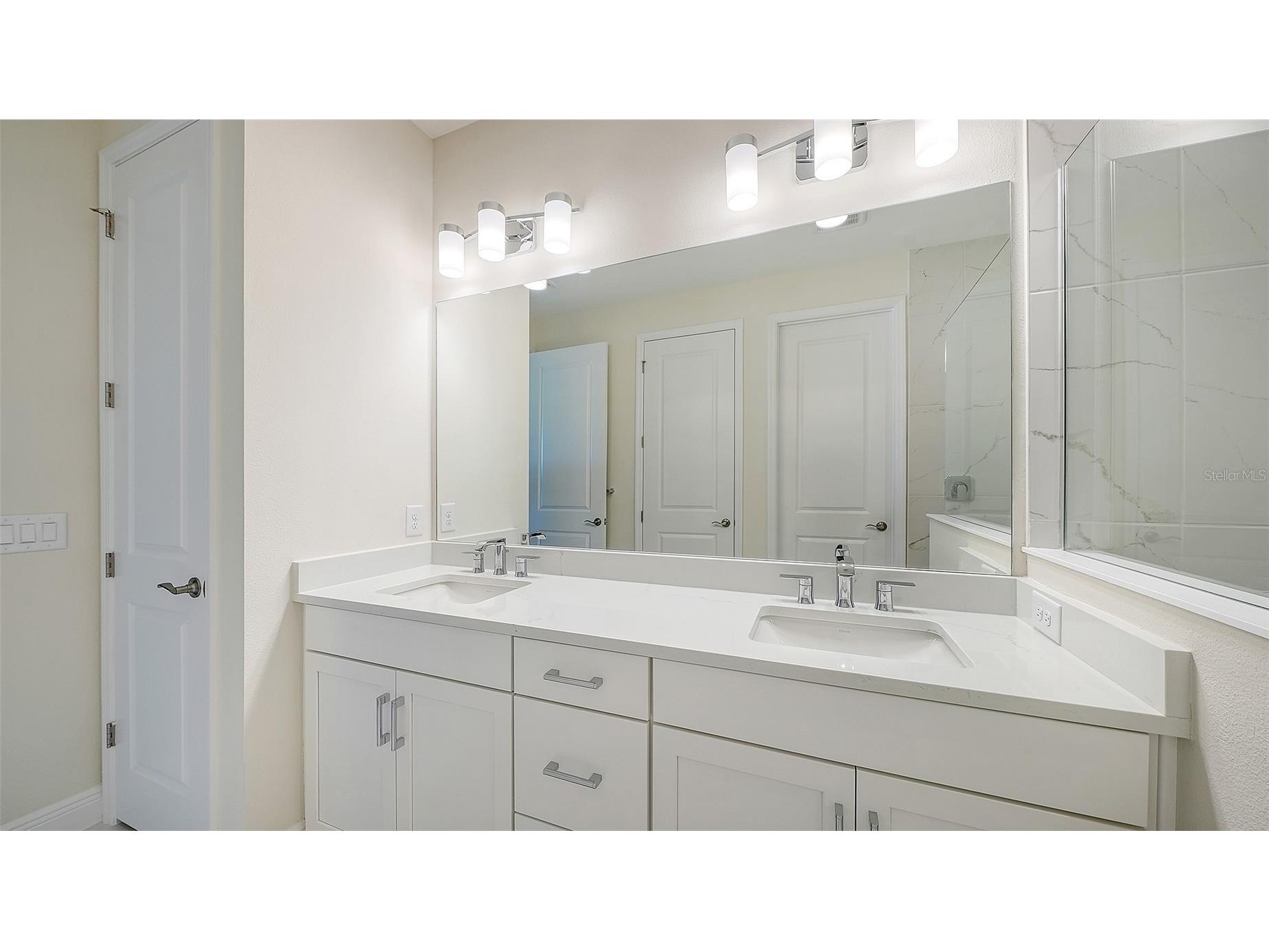 9866 Crystal Isles Circle Sarasota FL 34241 A4697094 image23