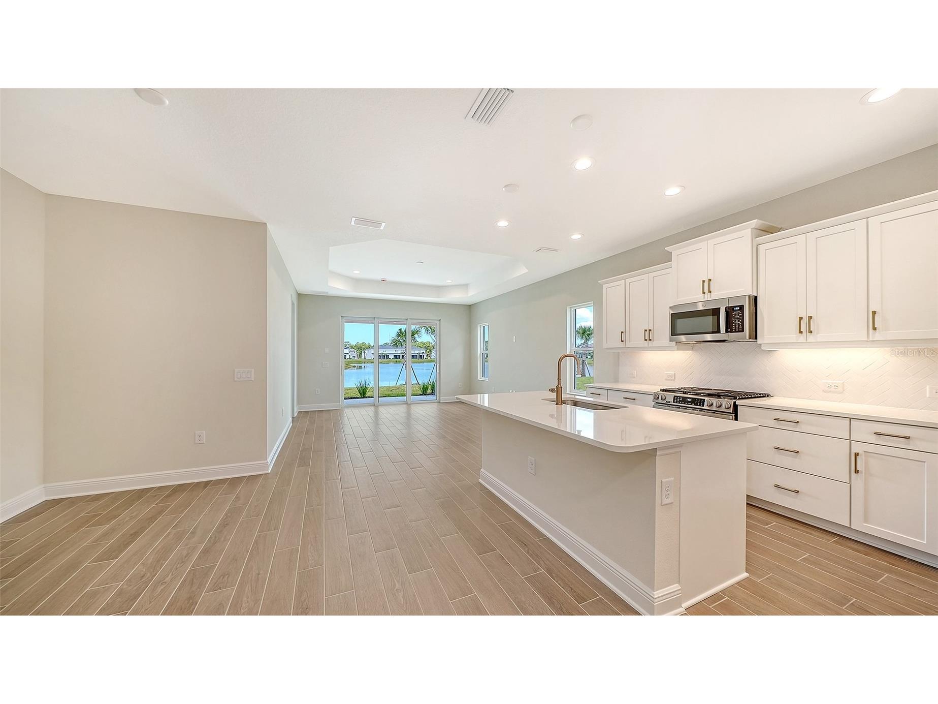 9866 Crystal Isles Circle Sarasota FL 34241 A4697094 image5