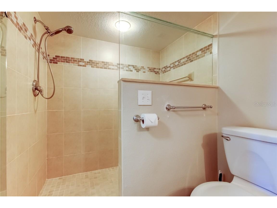 9868 Indian Key Trail #65 Seminole FL 33776 TB8429327 image42