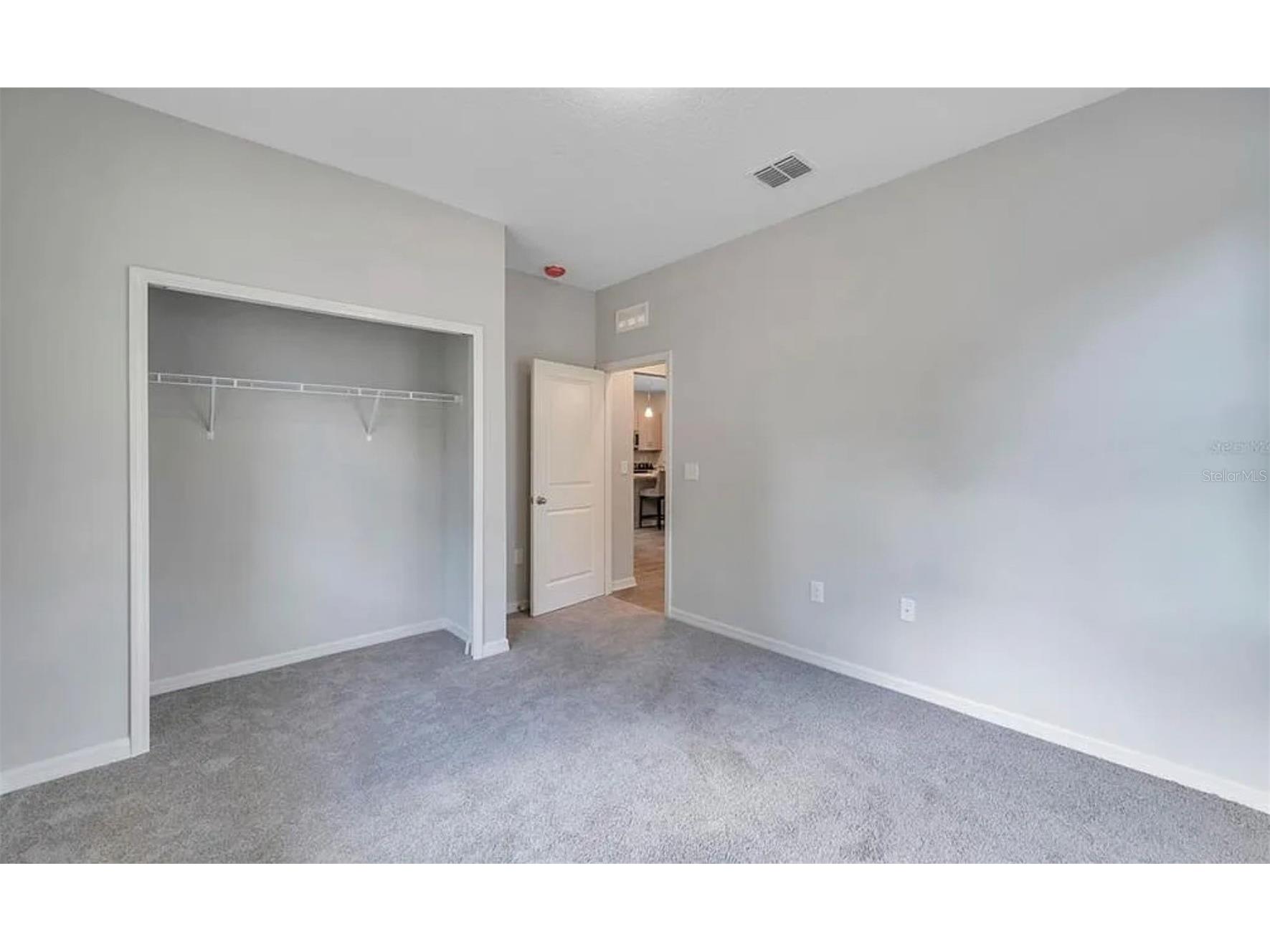 987 12th Avenue S Saint Petersburg FL 33705 TB8508501 image11