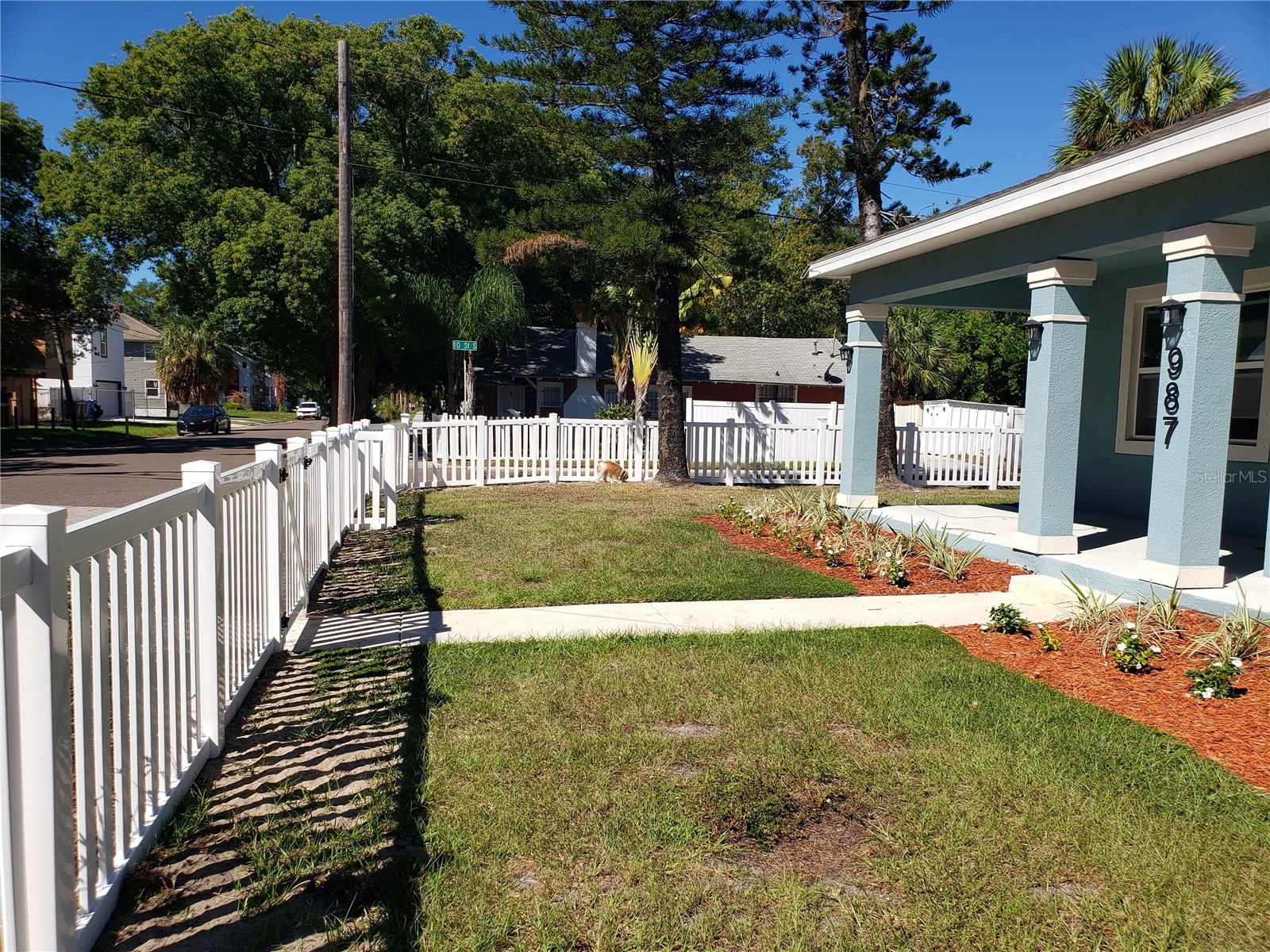 987 12th Avenue S Saint Petersburg FL 33705 TB8508501 image3