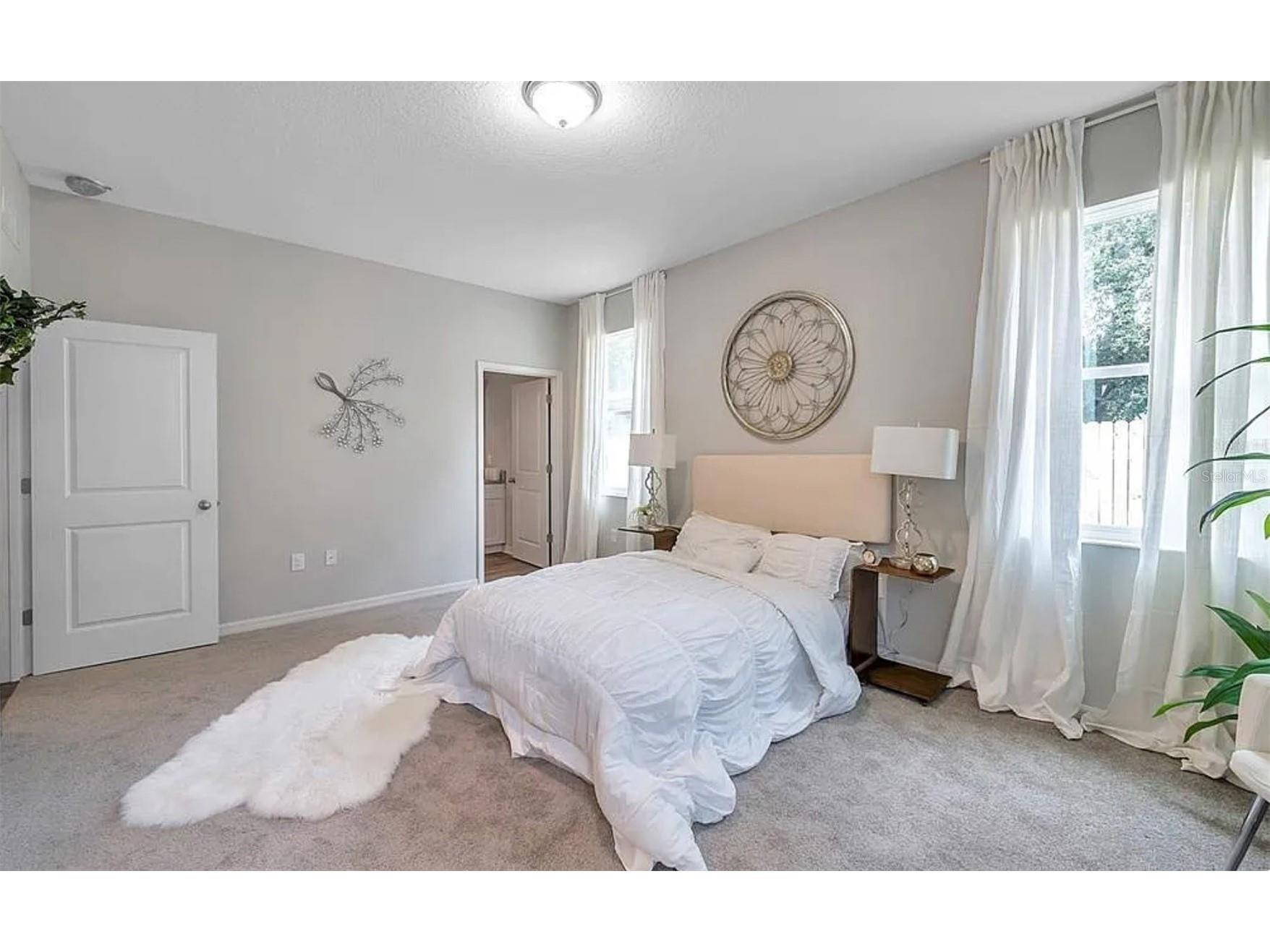 987 12th Avenue S Saint Petersburg FL 33705 TB8508501 image7