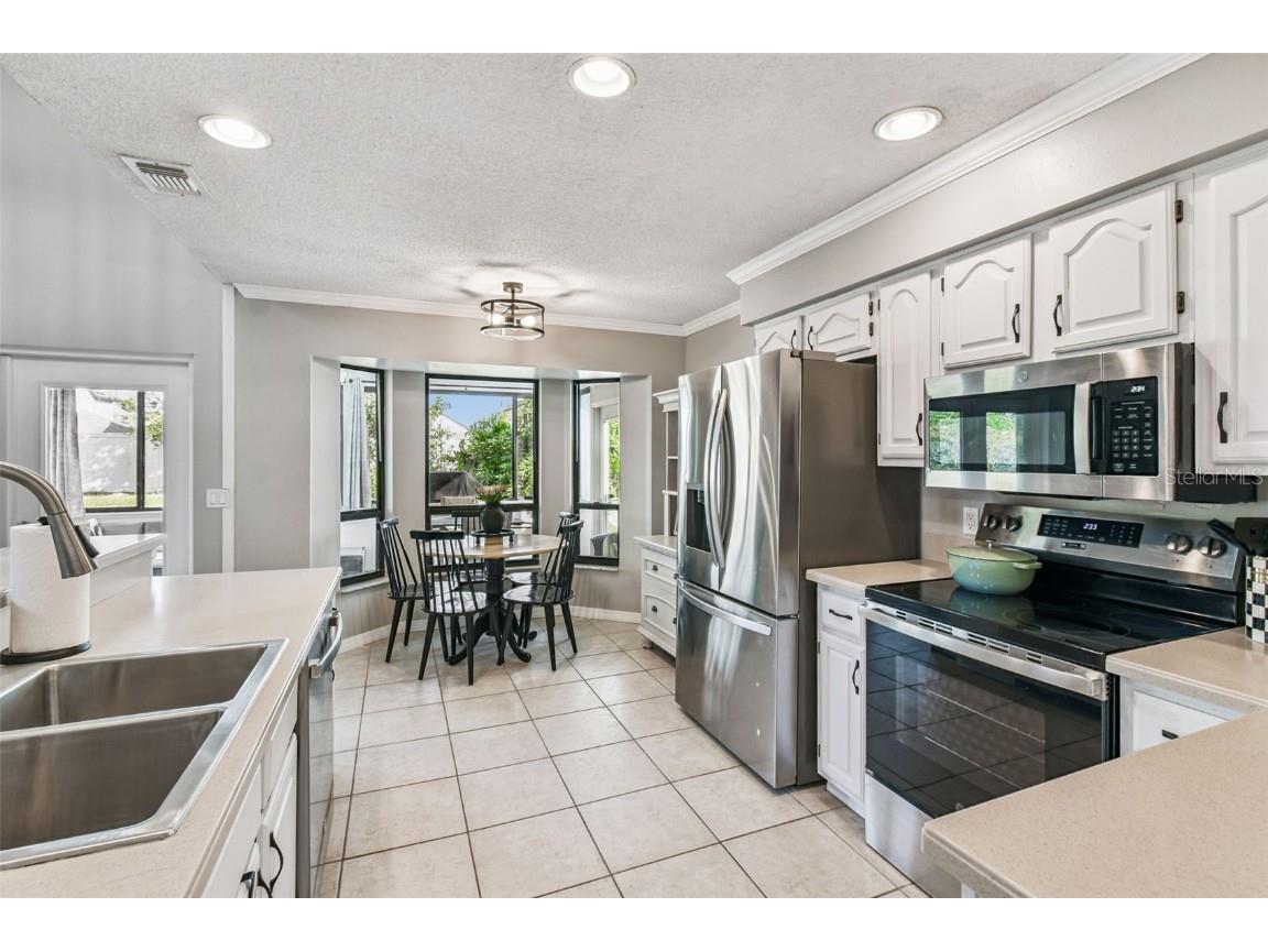 987 Cross Cut Way Longwood FL 32750 - WEST LAKE O6370120 image10