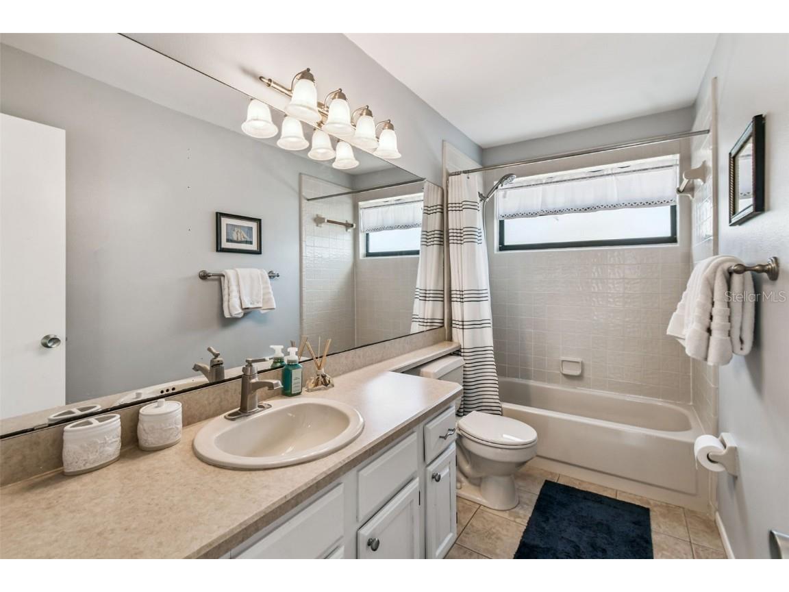 987 Cross Cut Way Longwood FL 32750 - WEST LAKE O6370120 image37