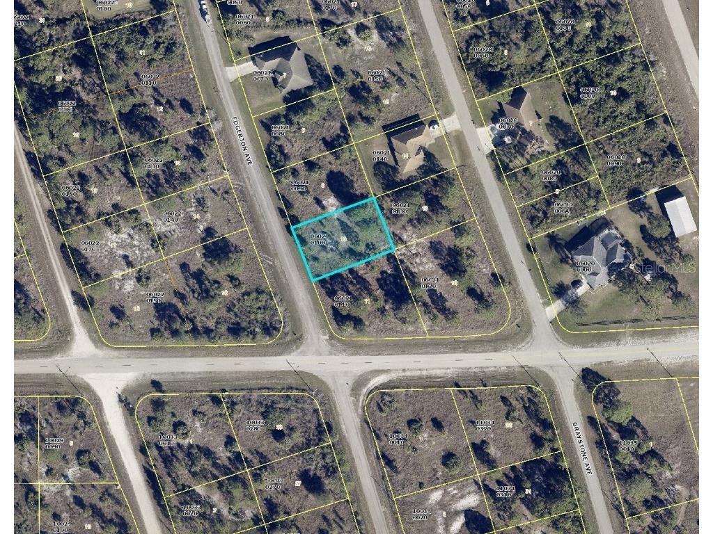 987 Edgerton Avenue Lehigh Acres FL 33974 T3483149 image1