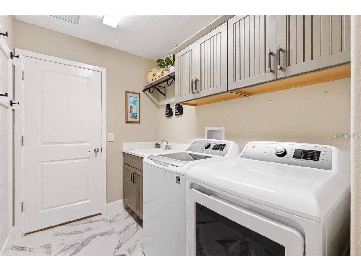 987 Frederick Terrace The Villages FL 32163 G5099711 image30