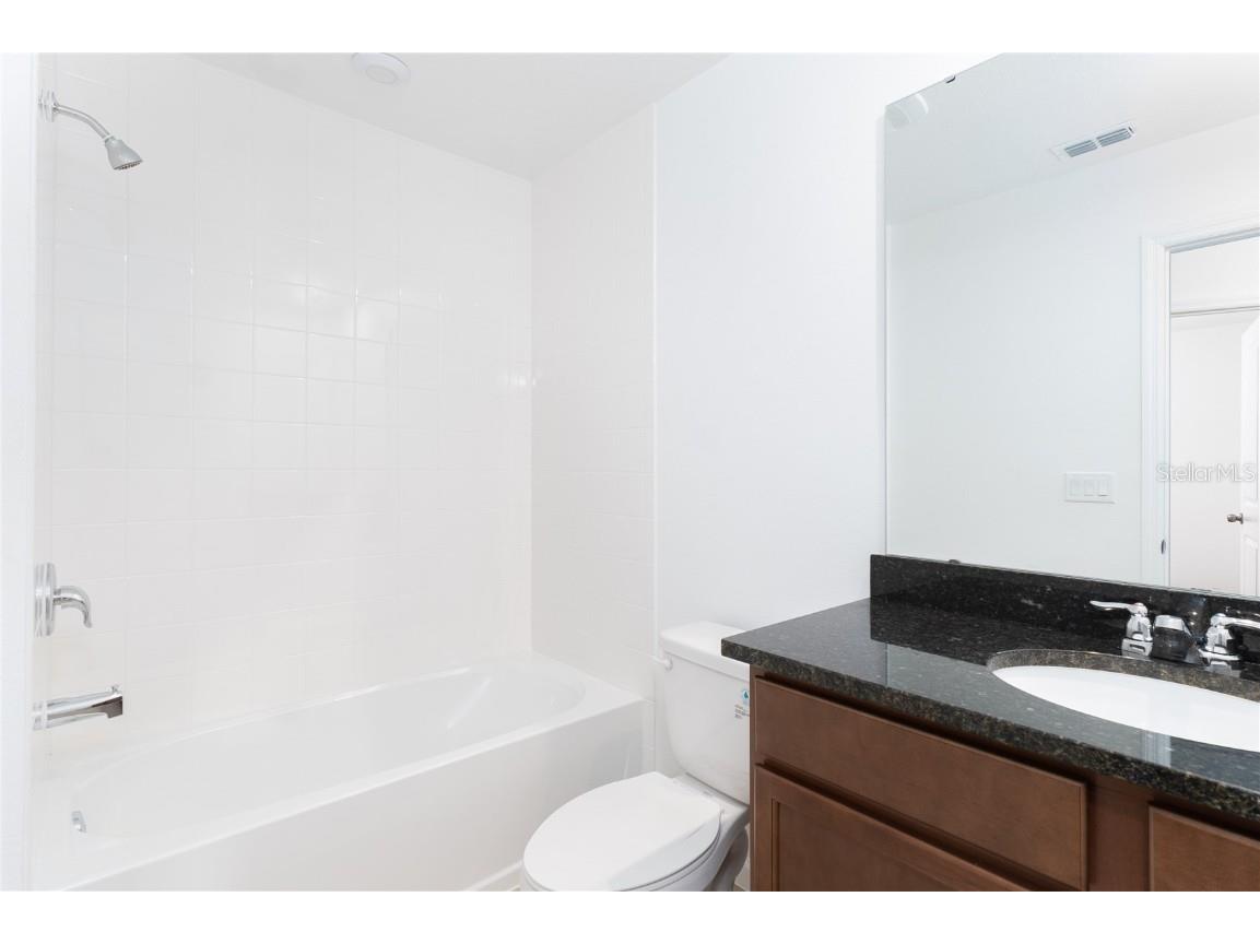 987 Spring Palms Loop Orlando FL 32828 O6328213 image17