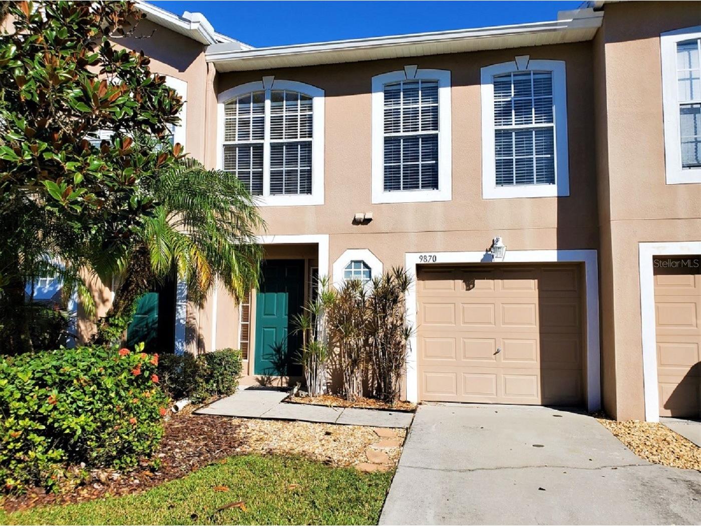 9870 Ashburn Lake Drive Tampa FL 33610 TB8513678 image1