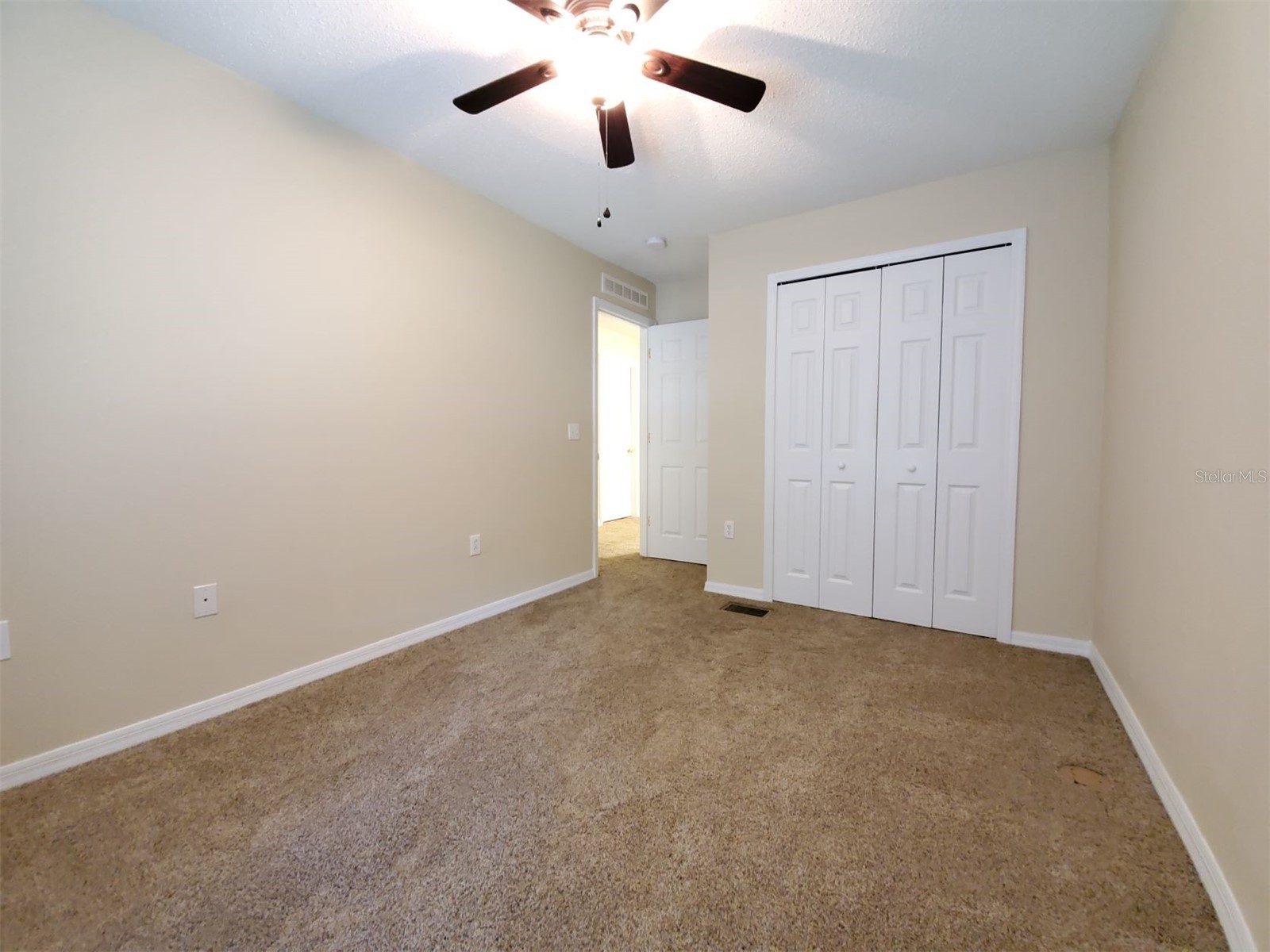 9870 Ashburn Lake Drive Tampa FL 33610 TB8513678 image20