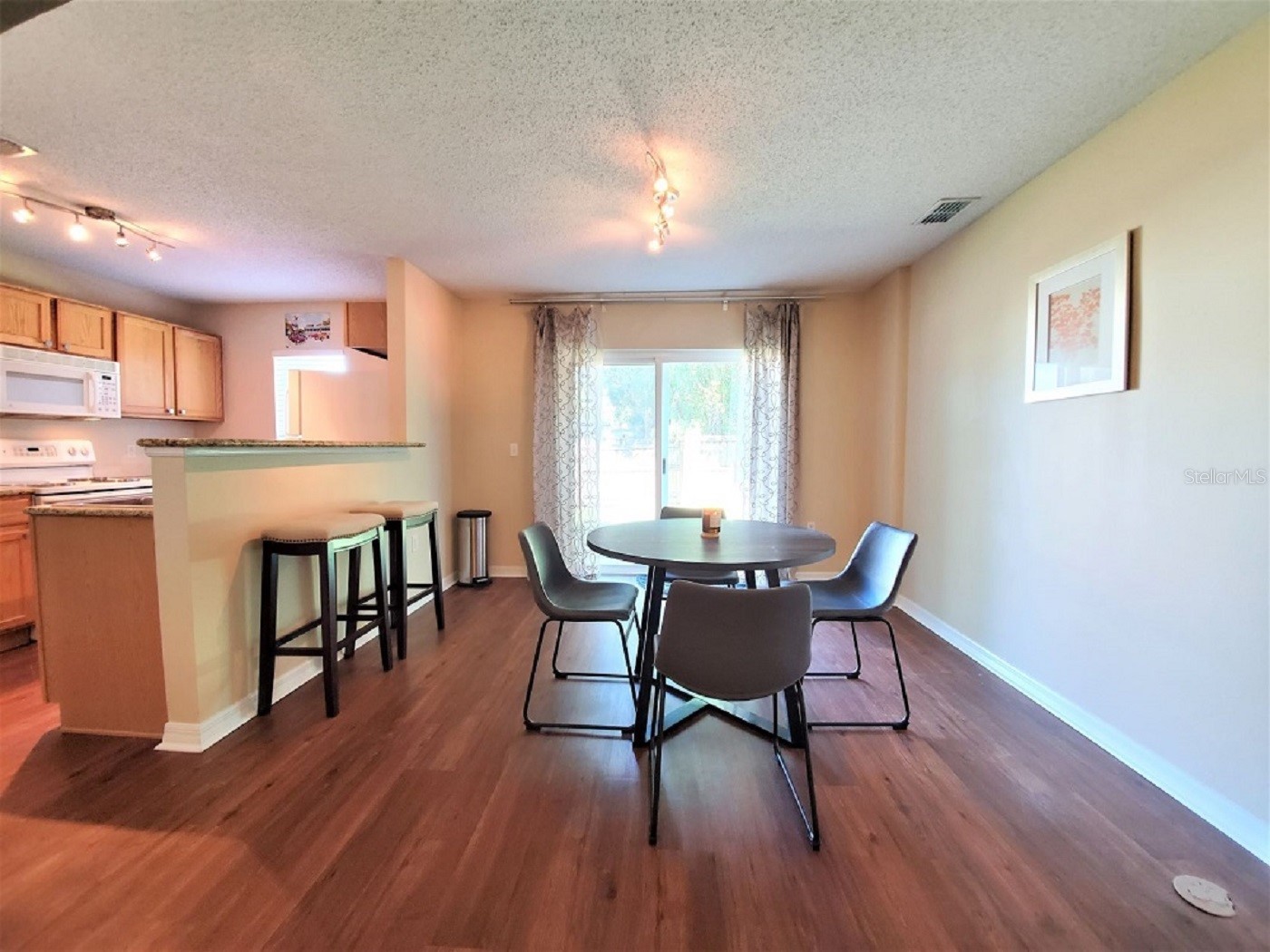 9870 Ashburn Lake Drive Tampa FL 33610 TB8513678 image4