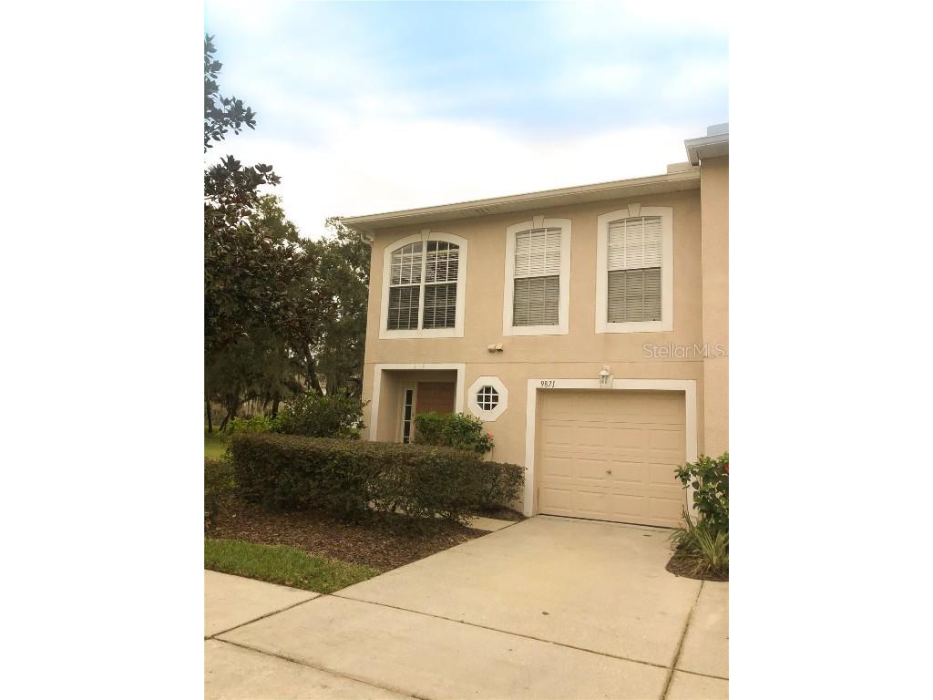 9871 Ashburn Lake Drive Tampa FL 33610 T3448528 image1