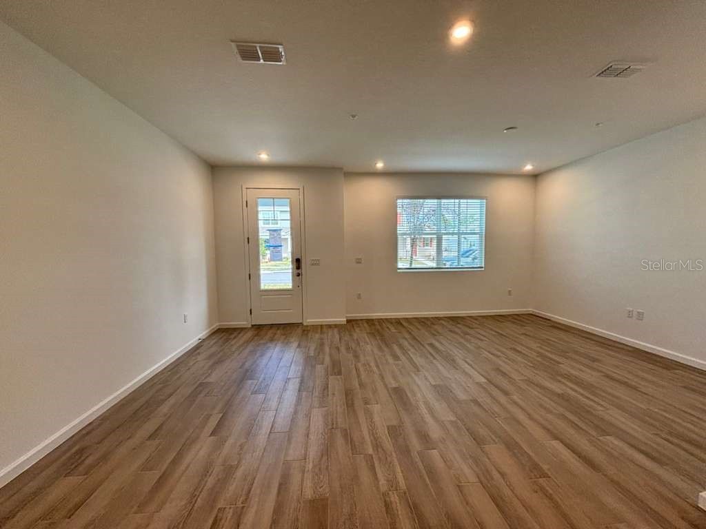9872 Walkway Drive Orlando FL 32832 S5145395 image2