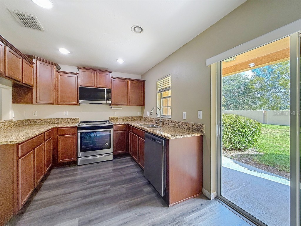 9873 Trumpet Vine Loop Trinity FL 34655 TB8418322 image19