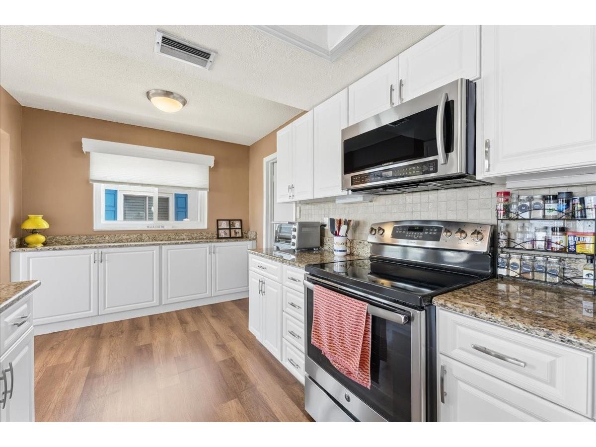 9875 Mainlands Boulevard W Pinellas Park FL 33782 TB8503437 image17