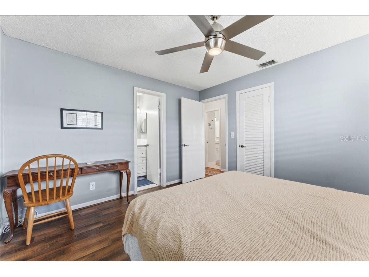 9875 Mainlands Boulevard W Pinellas Park FL 33782 TB8503437 image24