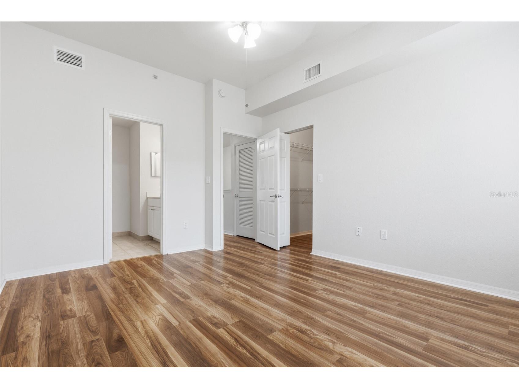 9875 Meadow Field Circle Tampa FL 33626 O6405005 image17