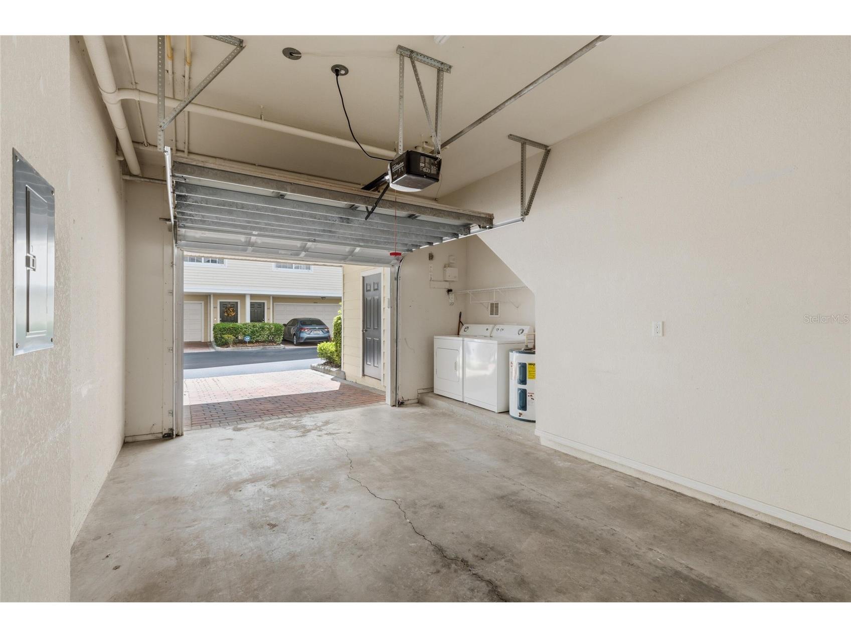 9875 Meadow Field Circle Tampa FL 33626 O6405005 image22
