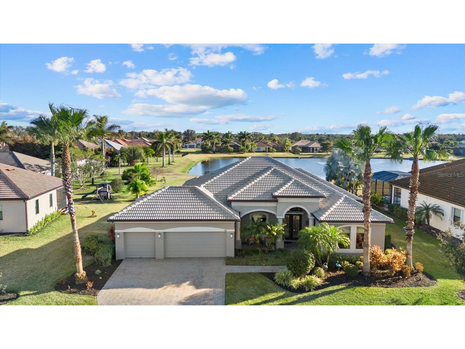 988 145th Street Circle NE Bradenton FL 34212 A4682838 image2